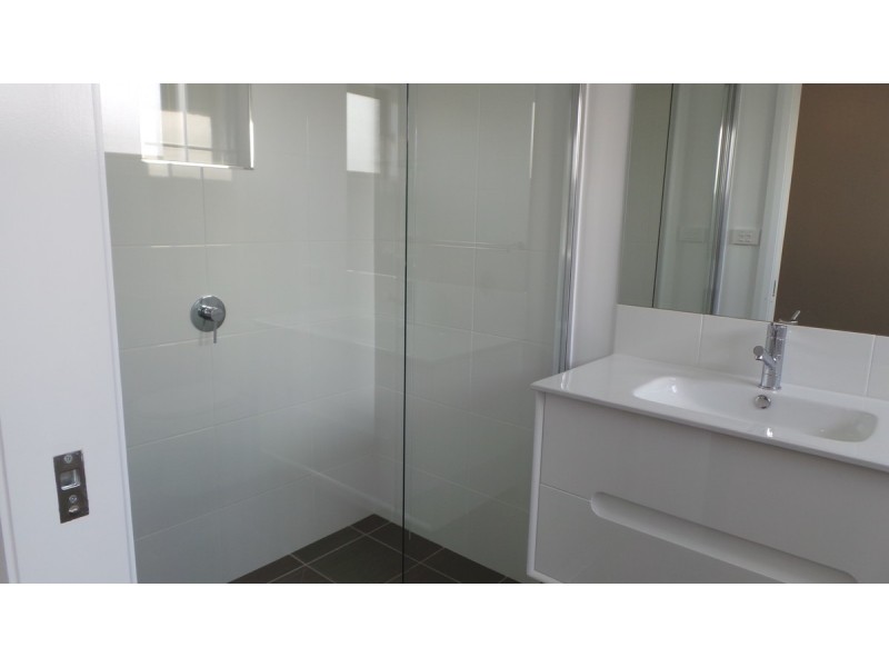 13 Kingham Street, Tamworth NSW 2340