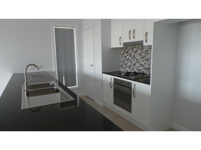 13 Kingham Street, Tamworth NSW 2340