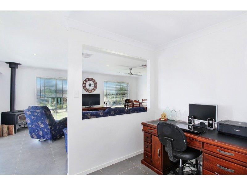 23 Peak Drive, Tamworth NSW 2340