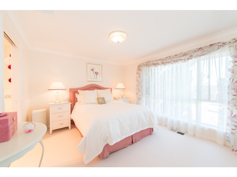 24 Bandalong Street, Tamworth NSW 2340