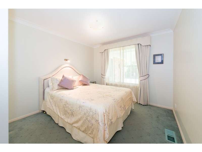 24 Bandalong Street, Tamworth NSW 2340
