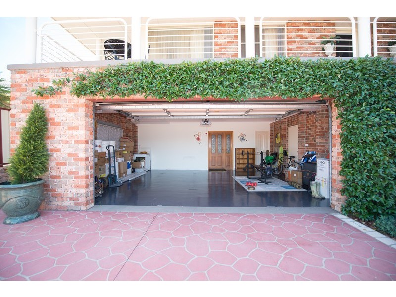 24 Bandalong Street, Tamworth NSW 2340