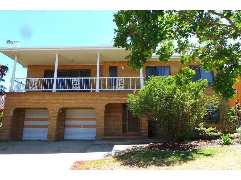 9 Caloola Street, Tamworth NSW 2340
