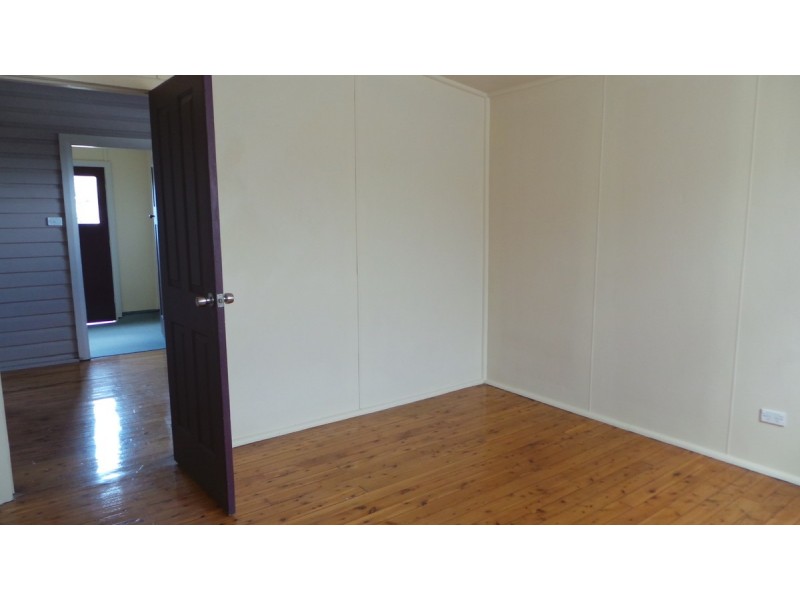 4 Cohen Street, Tamworth NSW 2340