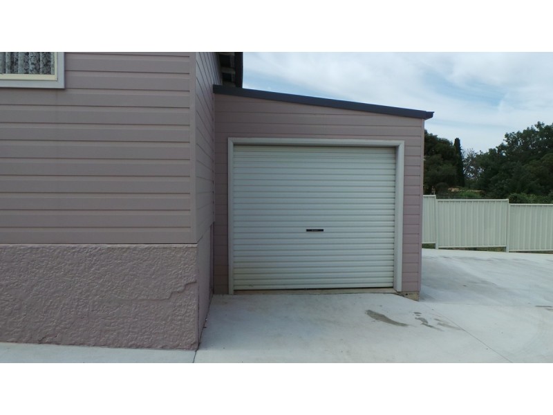 4 Cohen Street, Tamworth NSW 2340