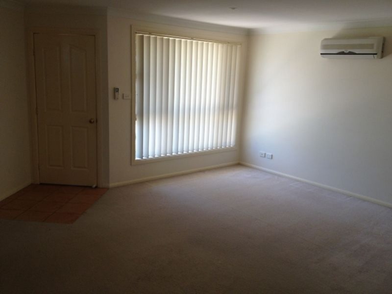 15 Burdekin Place, Tamworth NSW 2340