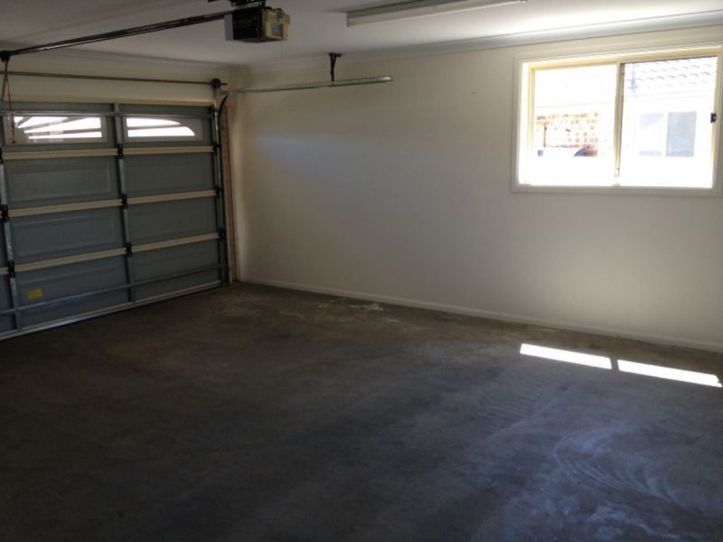 15 Burdekin Place, Tamworth NSW 2340