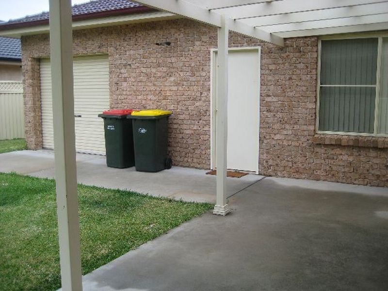 28 Ebony Close, Tamworth NSW 2340