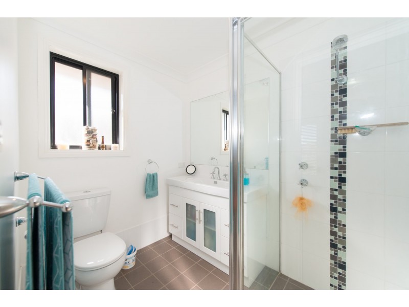 30 Gilbert Drive, Tamworth NSW 2340