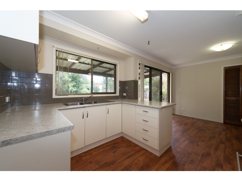 9 Myndee Avenue, Tamworth NSW 2340