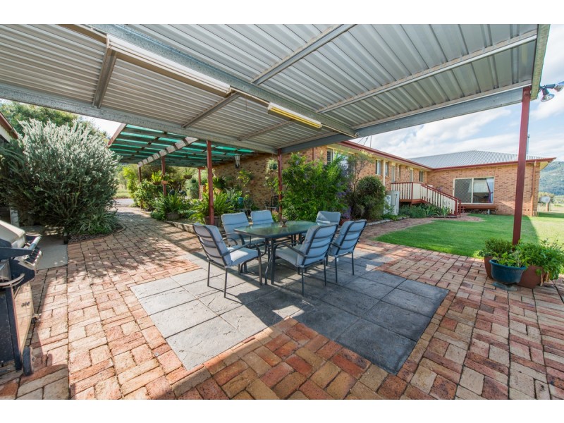 113 Wyndham Close, Tamworth NSW 2340