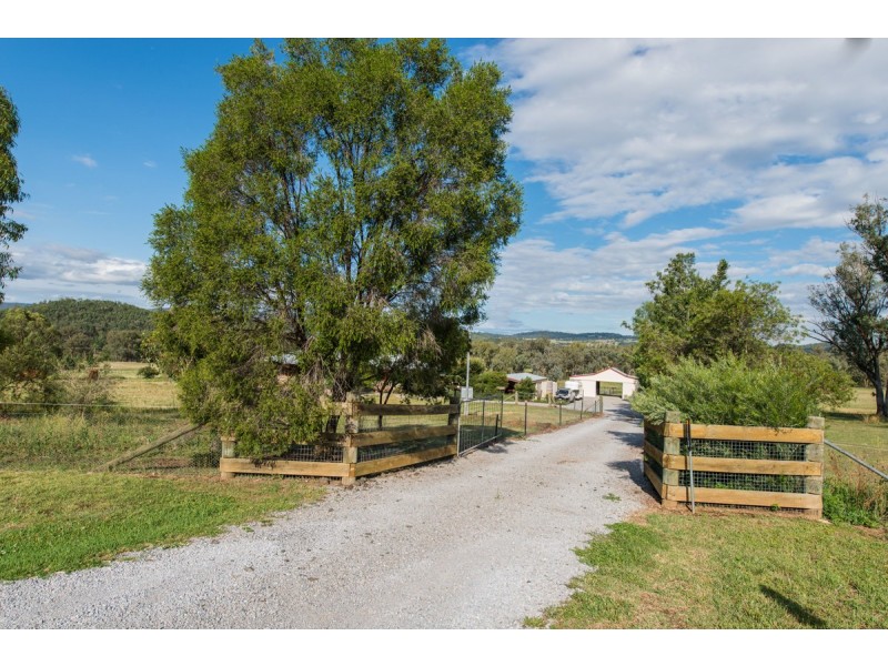 113 Wyndham Close, Tamworth NSW 2340