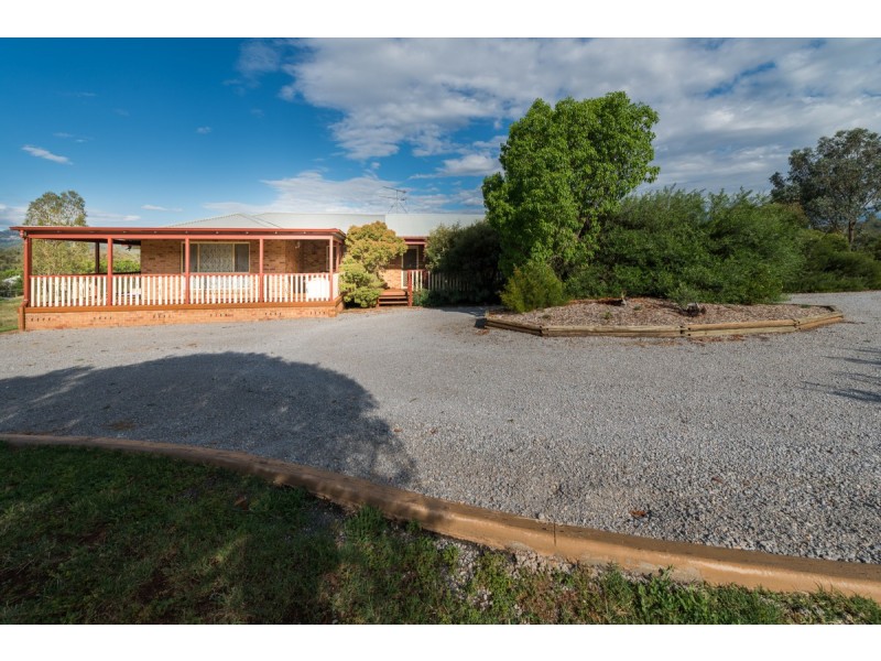 113 Wyndham Close, Tamworth NSW 2340