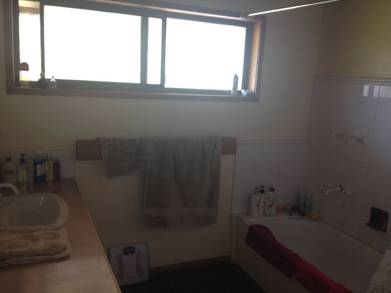 32 Henrys Lane, Moore Creek NSW 2340