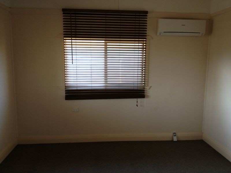 99 Crown Street, West Tamworth NSW 2340