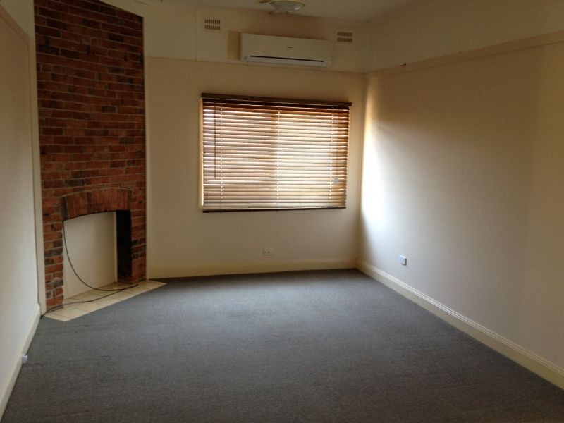 99 Crown Street, West Tamworth NSW 2340