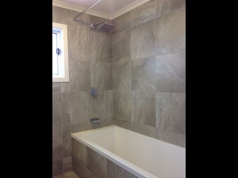 16 McDonald Crescent, Calala NSW 2340