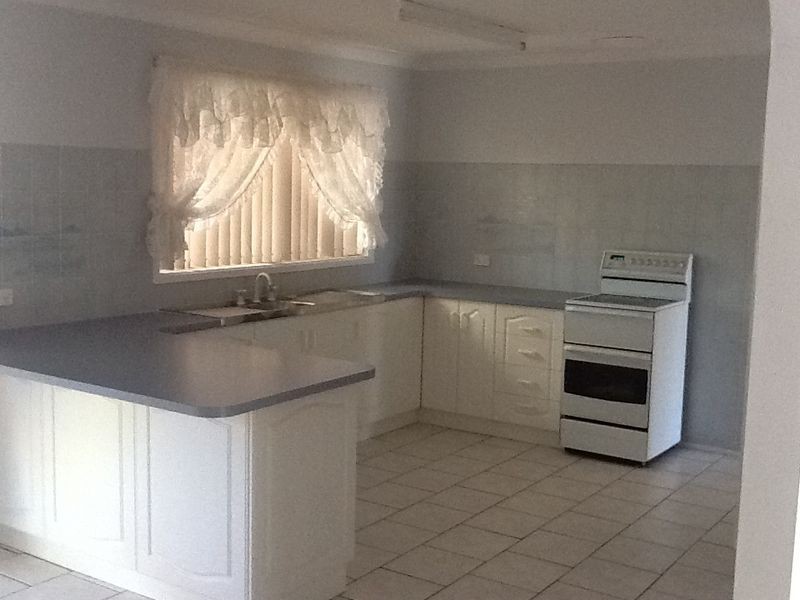 79 Blaxland Way, Westdale NSW 2340