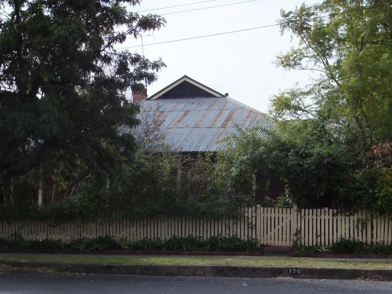 120 Cartha, Tamworth NSW 2340
