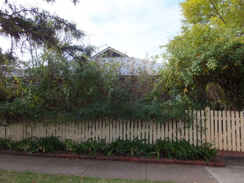 120 Cartha, Tamworth NSW 2340