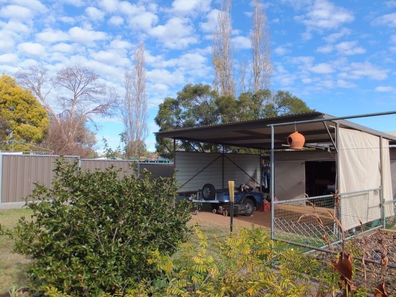 9 Gladys Street, Tamworth NSW 2340