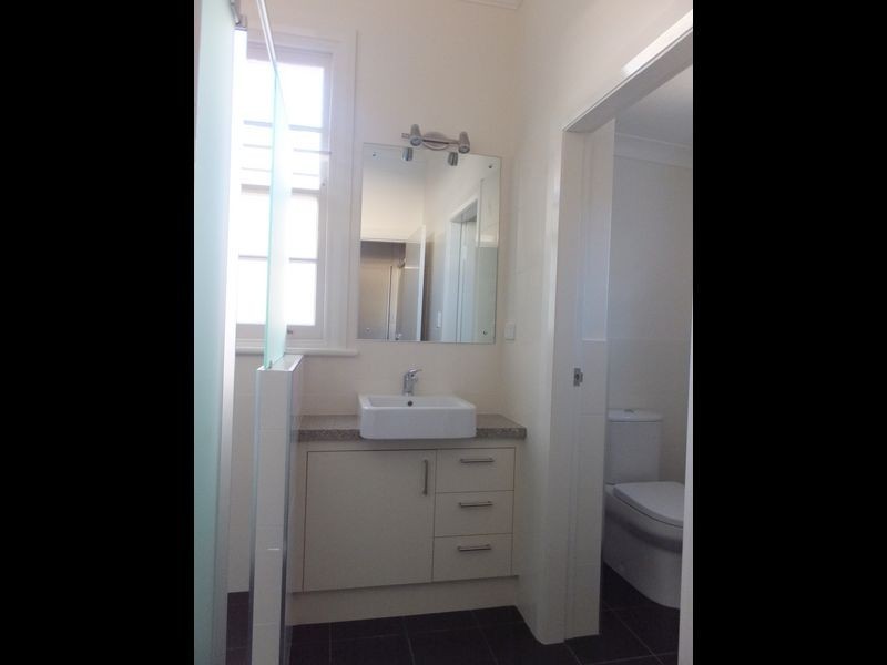1 Douglas Avenue, Tamworth NSW 2340