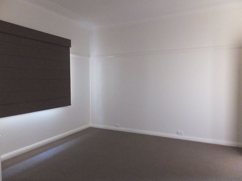 1 Douglas Avenue, Tamworth NSW 2340