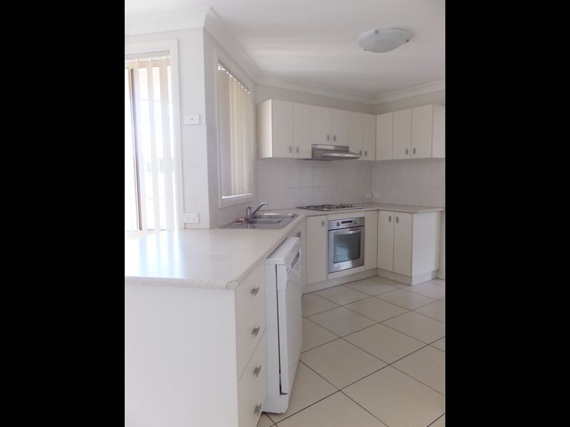 3 Tasman Place, Tamworth NSW 2340
