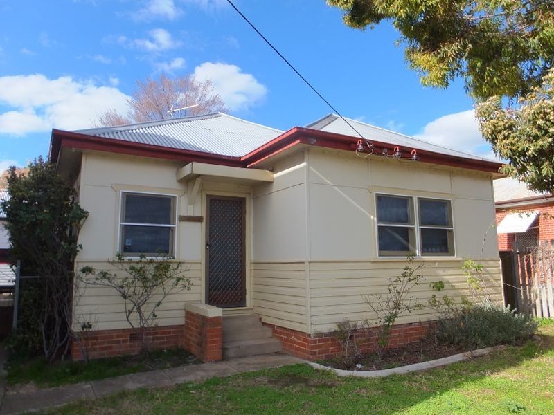 76 Belmore Street, Tamworth NSW 2340