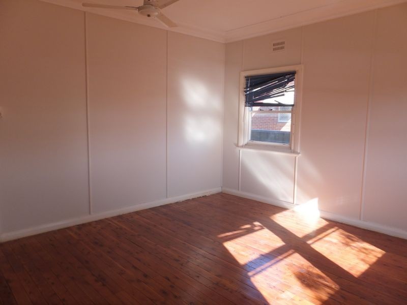 76 Belmore Street, Tamworth NSW 2340