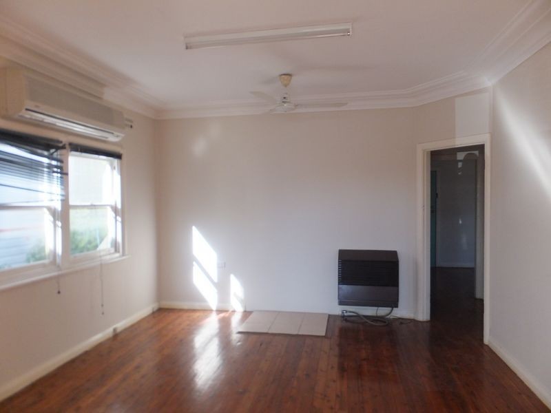 76 Belmore Street, Tamworth NSW 2340