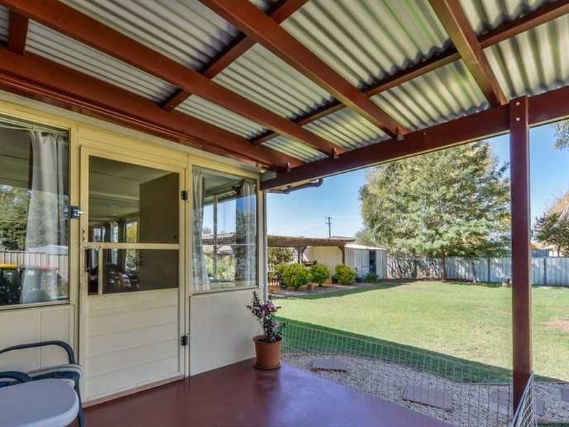 7 Lawson Avenue, Tamworth NSW 2340