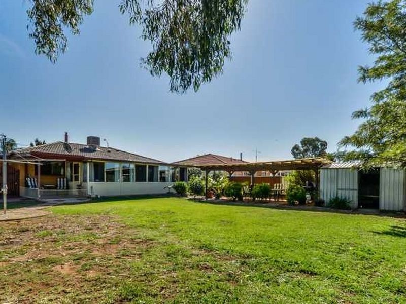 7 Lawson Avenue, Tamworth NSW 2340