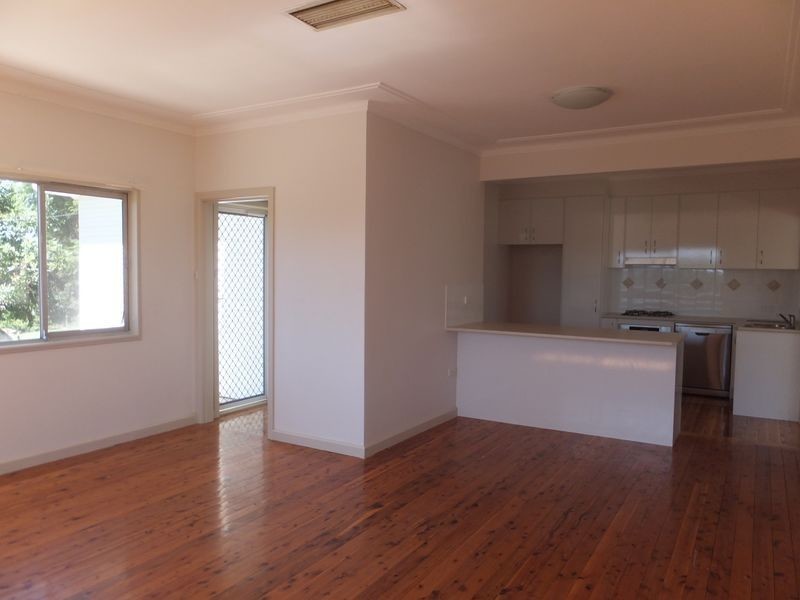 2 McRae street, Tamworth NSW 2340