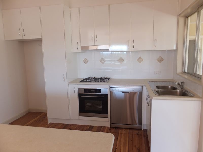 2 McRae street, Tamworth NSW 2340