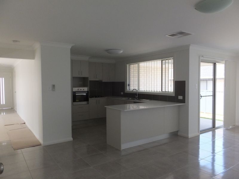18a Warwick Road, Tamworth NSW 2340