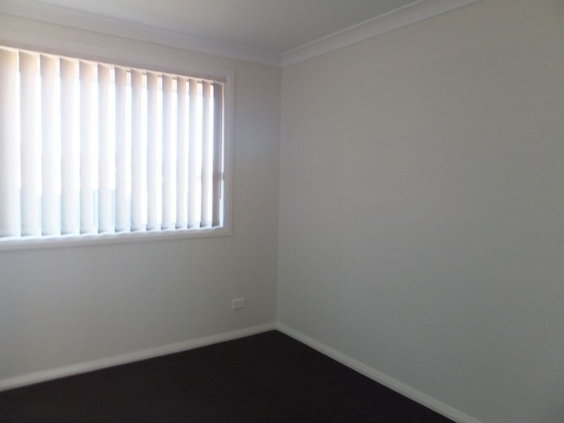 15 Regal Park Drive, Tamworth NSW 2340