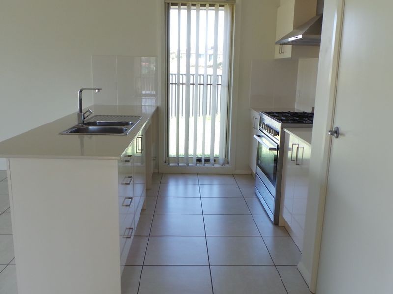 21 Regal Park Drive, Tamworth NSW 2340