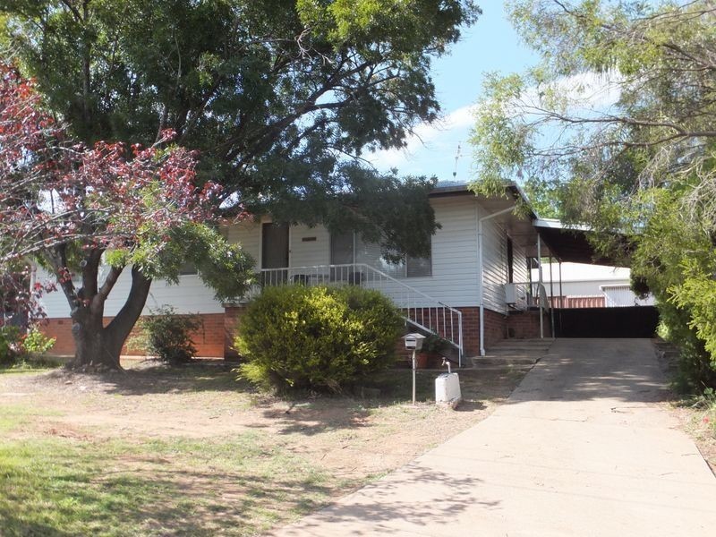 31 Murray Street, Tamworth NSW 2340