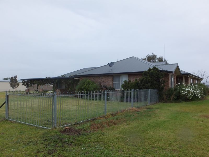 321 Loomberah Rd, Tamworth NSW 2340