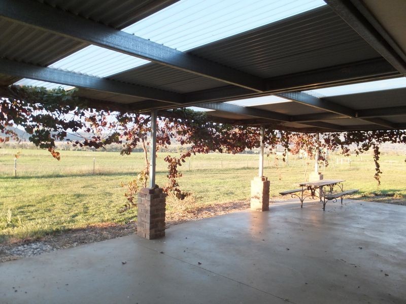 321 Loomberah Rd, Tamworth NSW 2340