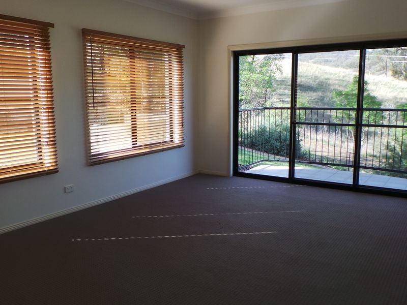 2/10 Glenview Place, Tamworth NSW 2340
