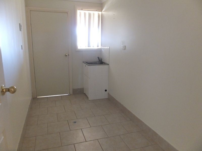 20 Fishermans Place, Tamworth NSW 2340