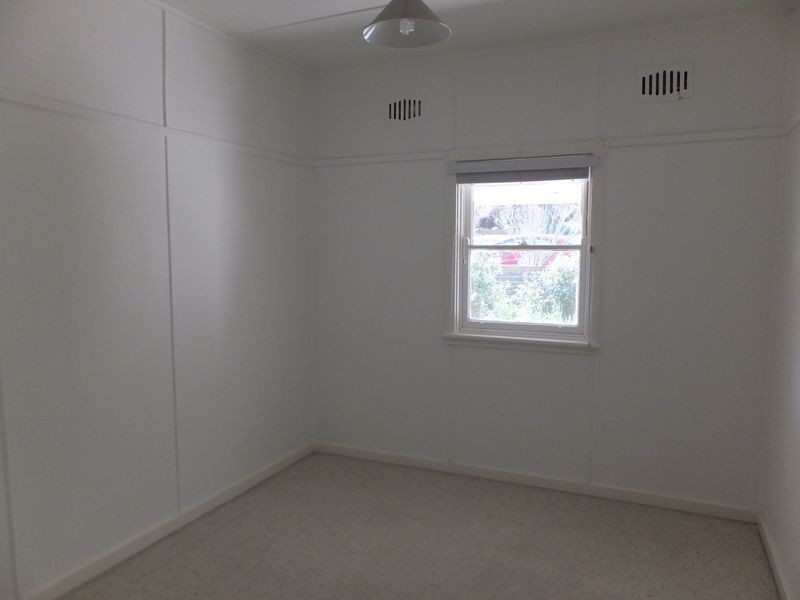 57 Raglan Street, Tamworth NSW 2340