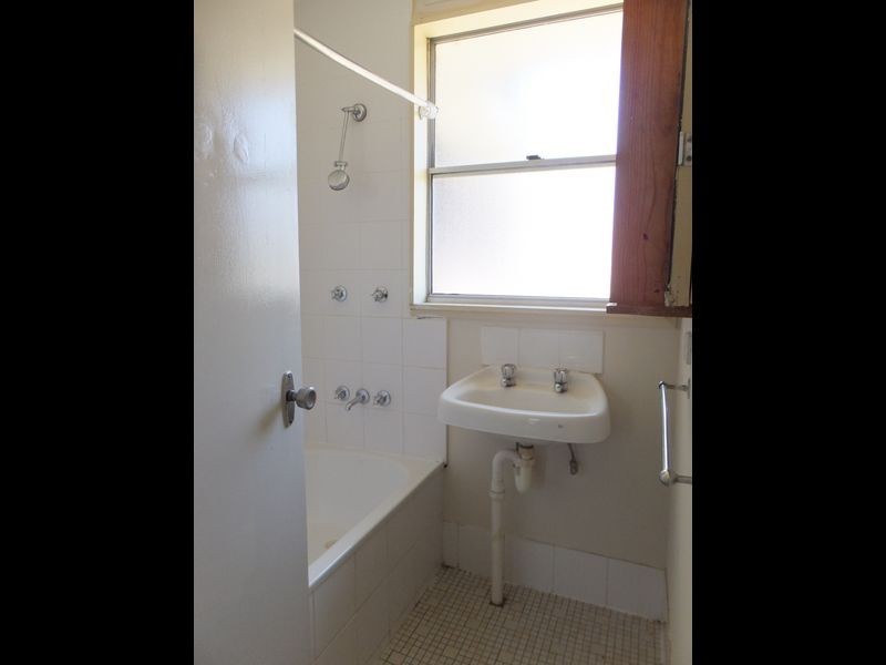 115 Warral Road, Tamworth NSW 2340