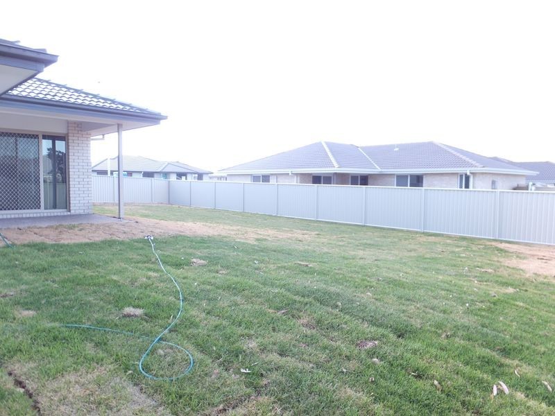 13 Mckinlay Place, Tamworth NSW 2340