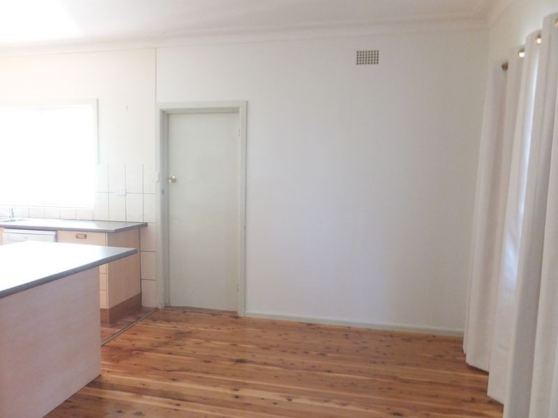 53 Hall Street, Tamworth NSW 2340