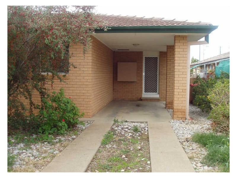 3/3 Edinburgh Street, Tamworth NSW 2340