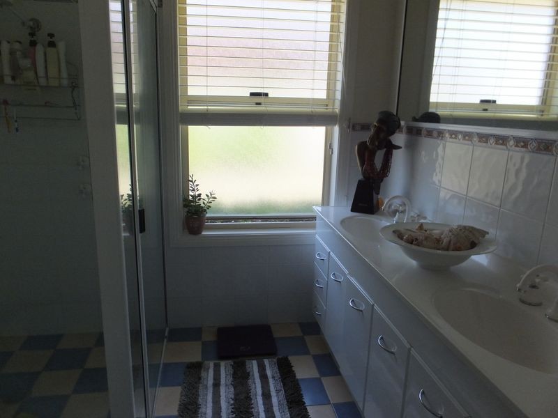 1 Bandalong Street, Tamworth NSW 2340