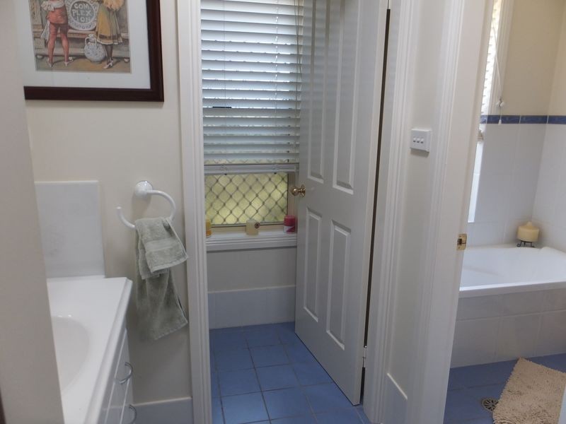 1 Bandalong Street, Tamworth NSW 2340